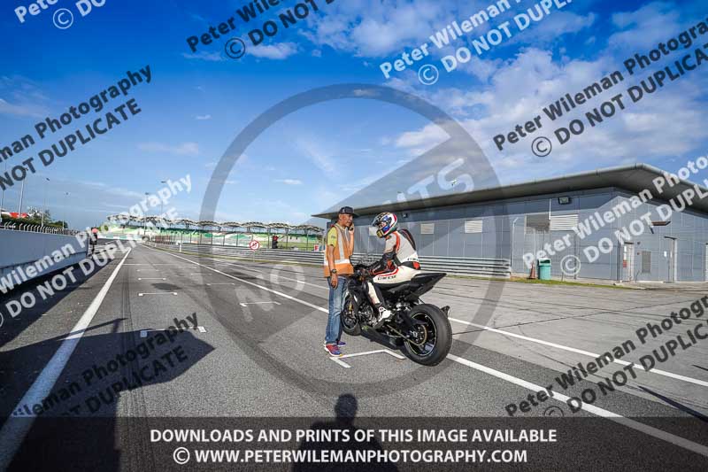 Sepang;event digital images;motorbikes;no limits;peter wileman photography;trackday;trackday digital images